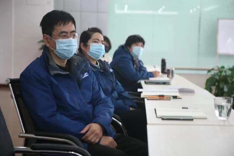 新葡的京集团350vip8888股份进行中成药系列产品梳理与发展策略研讨