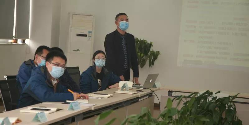 新葡的京集团350vip8888股份进行中成药系列产品梳理与发展策略研讨