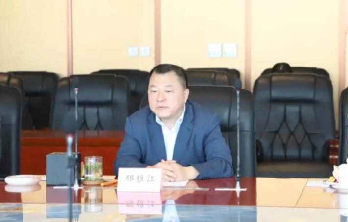 新葡的京集团350vip8888医药大健康产业园项目签约仪式隆重举行 新葡的京集团350vip8888医药大健康产业园项目签约仪式隆重举行