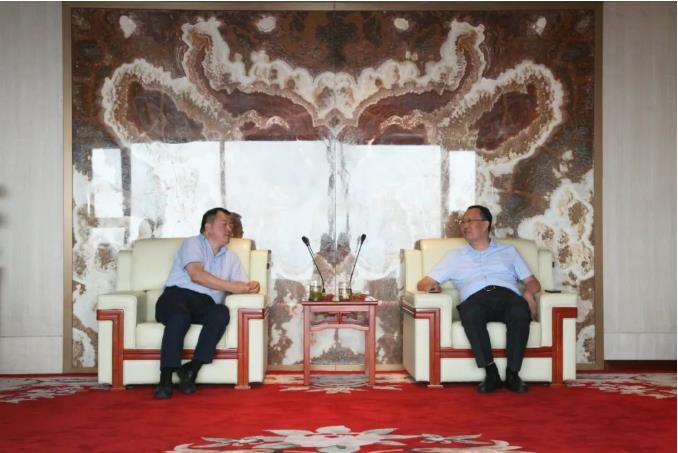 宁夏银行西安分行行长哈晓刚一行到访新葡的京集团350vip8888股份 宁夏银行西安分行行长哈晓刚一行到访新葡的京集团350vip8888股份