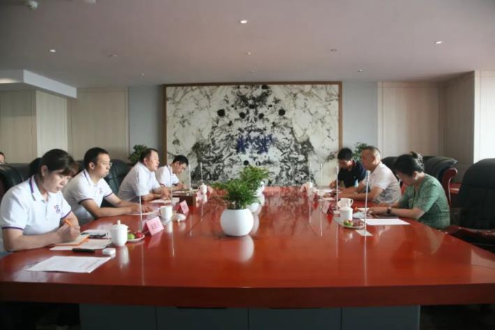 草堂科技产业园发展中心主任罗辉一行到访新葡的京集团350vip8888股份