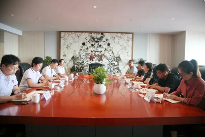 榆林市政府领导一行莅临新葡的京集团350vip8888股份考察交流 榆林市政府领导一行莅临新葡的京集团350vip8888股份考察交流