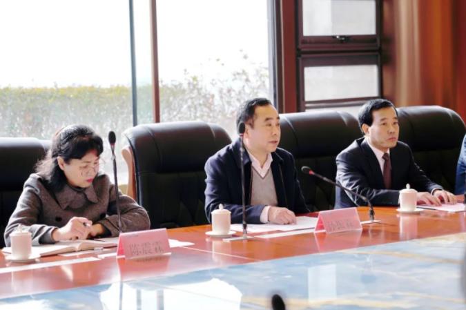 新葡的京集团350vip8888股份与陕西中医药大学战略合作协议签约暨秦创原项目启动仪式成功举办 新葡的京集团350vip8888股份与陕西中医药大学战略合作协议签约暨秦创原项目启动仪式成功举办