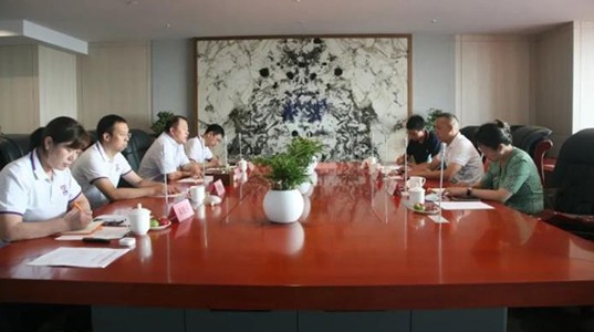 草堂科技产业园发展中心主任罗辉一行到访新葡的京集团350vip8888股份