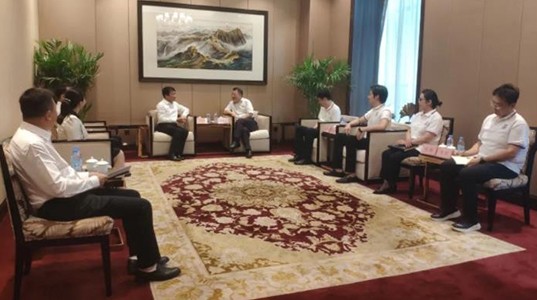 榆林市政府领导会见新葡的京集团350vip8888股份董事长一行